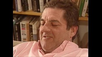 Babe de 80 ani futute in cur xxx cu alina plugaru ejaculata in gura